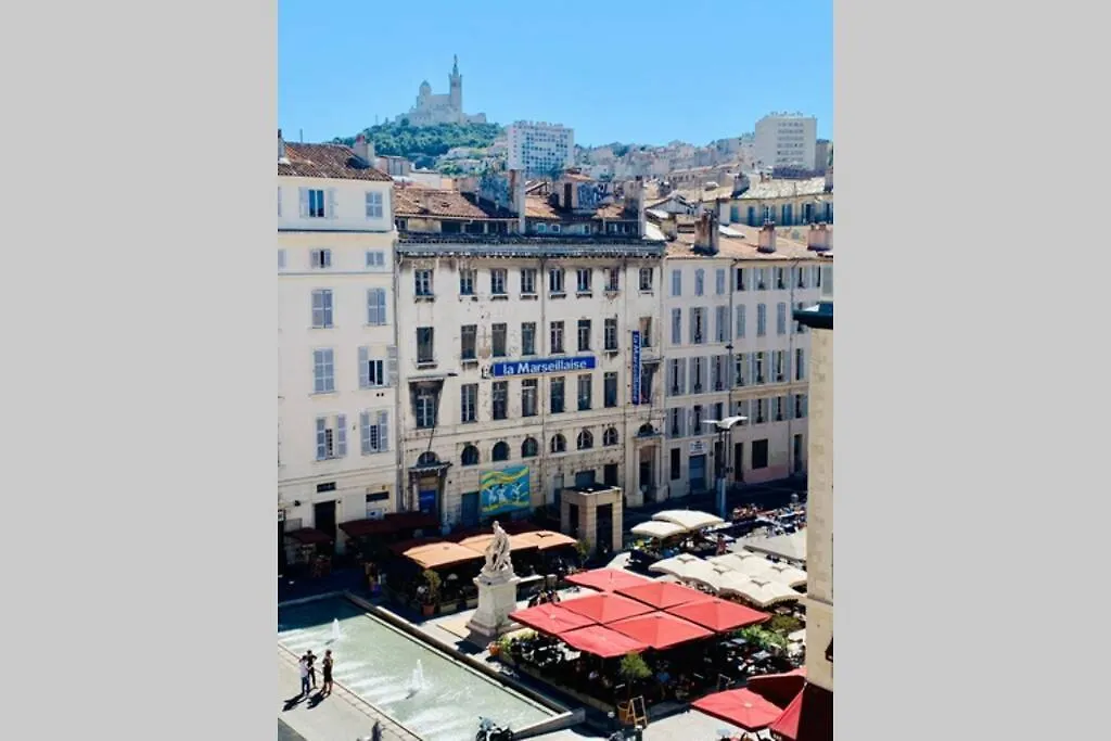 Le Phoceen : T4 Balcon Vue Vieux-Port Marsilya Daire